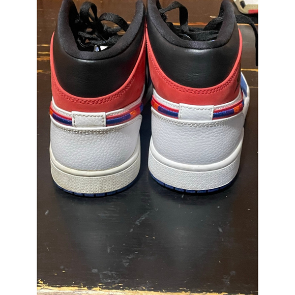 Nike Men's Jordan 1 mid multicolor swoosh Sneakers Size 8 White Blue Redi - Picture 6 of 7